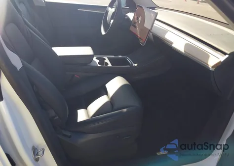 2023 Tesla Model Y Awd/Long Range Dual Motor All-Wheel Drive from USA, damaged, VIN 7SAYGDEE6PA120052